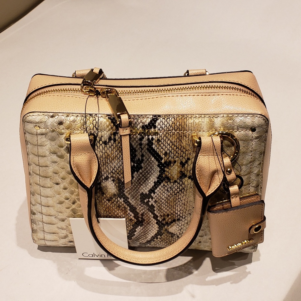 SOLD! Calvin Klein NWT $298 Boxy Snakeskin Satchel - Picture 3 of 6